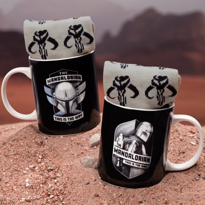 Paladone The Mandalorian Mug And Socks